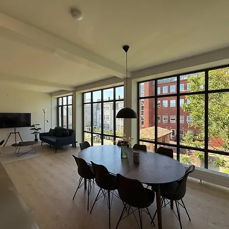 Cozy Long Term Apartment